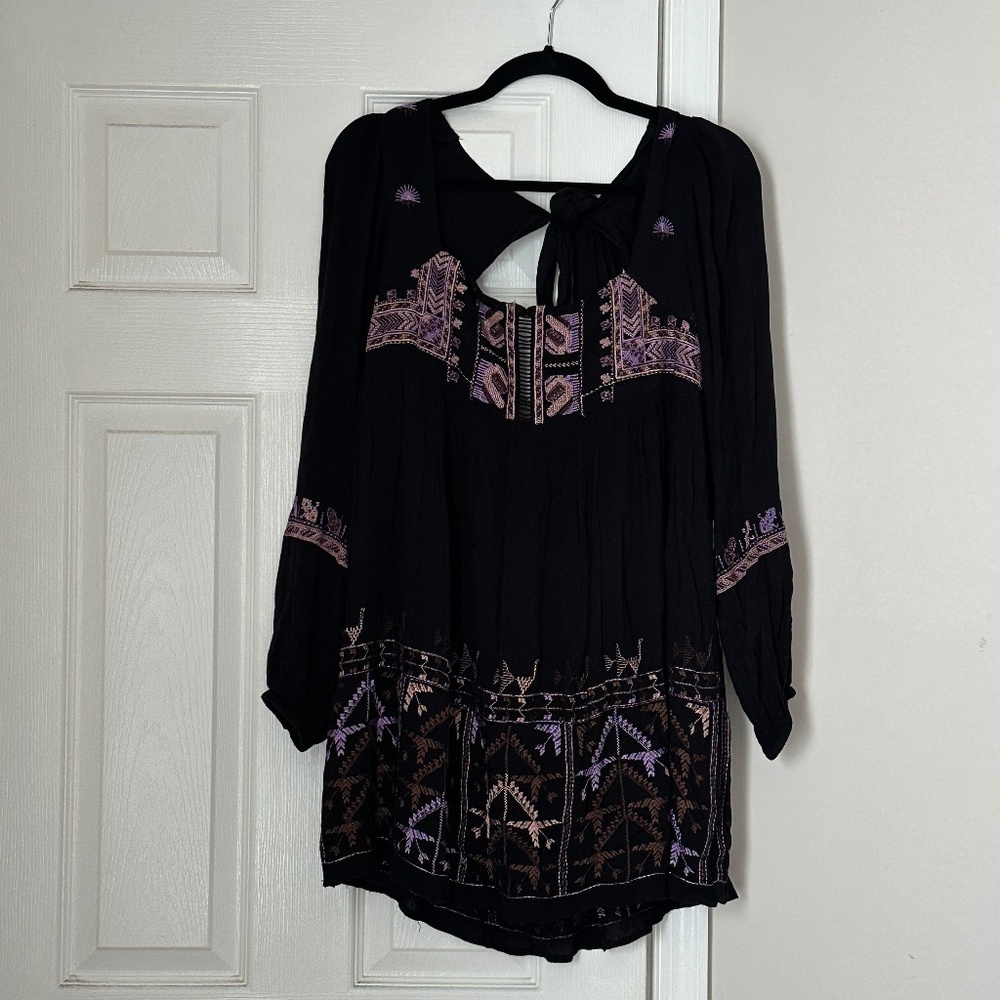 Free People Rhiannon Embroidered Mini Boho Dress Open Back Extra Small NWT - Picture 3 of 11